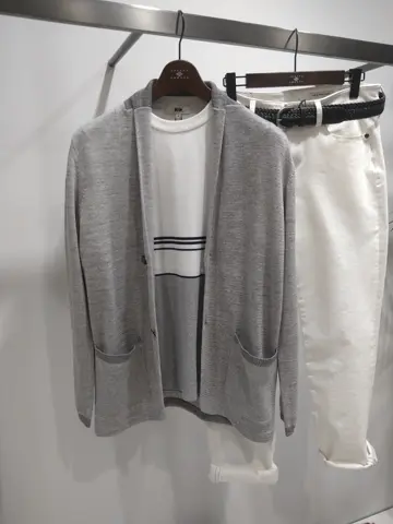 JOSEPH ABBOUD 重留 コーディネート画像