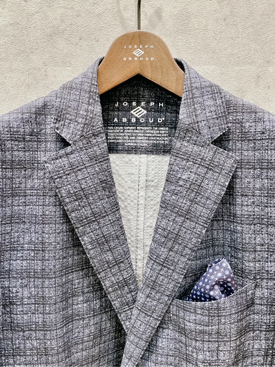 JOSEPH ABBOUD 二澤 コーディネート画像