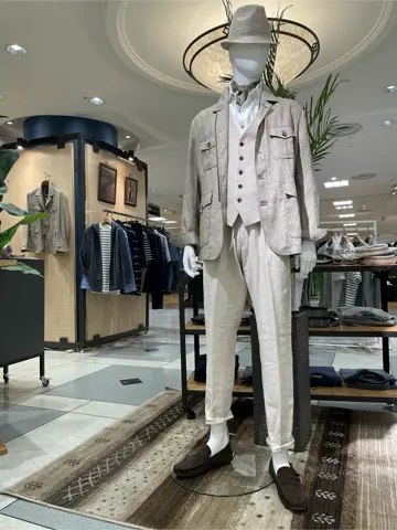 JOSEPH ABBOUD 西村 コーディネート画像