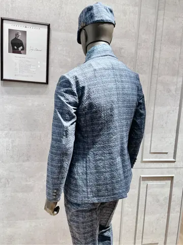 JOSEPH ABBOUD 二澤 コーディネート画像