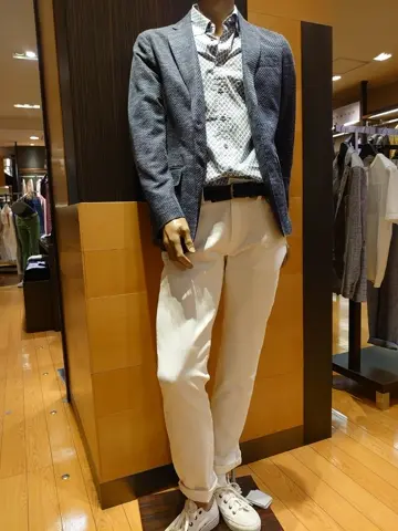 JOSEPH ABBOUD 三宅 コーディネート画像