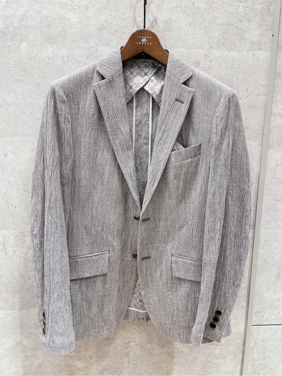 JOSEPH ABBOUD 二澤 コーディネート画像