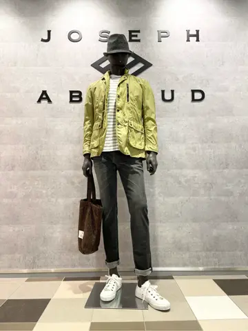 JOSEPH ABBOUD 東　 コーディネート画像