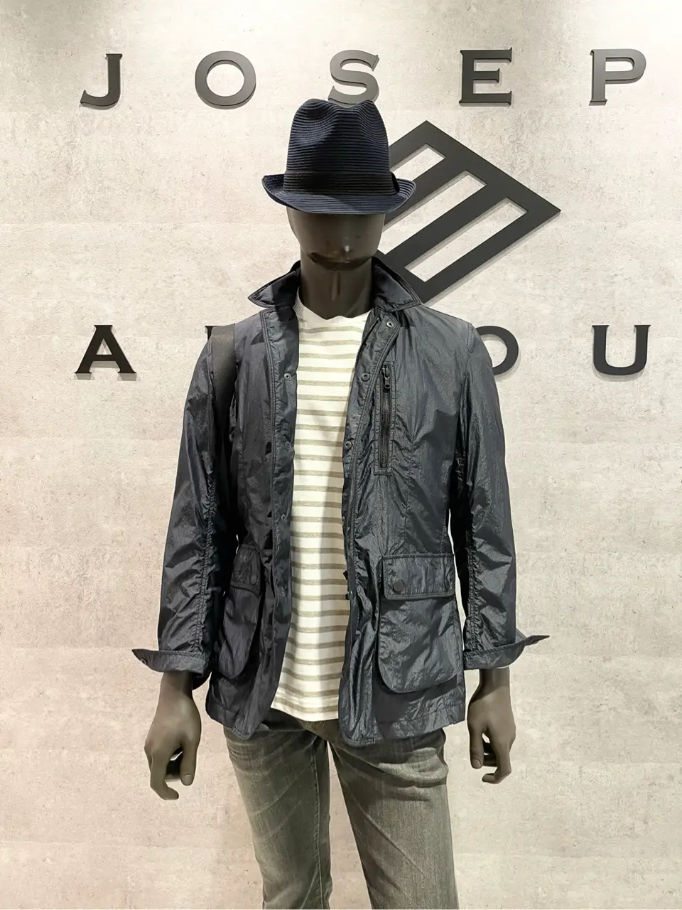 JOSEPH ABBOUD 東　 コーディネート画像