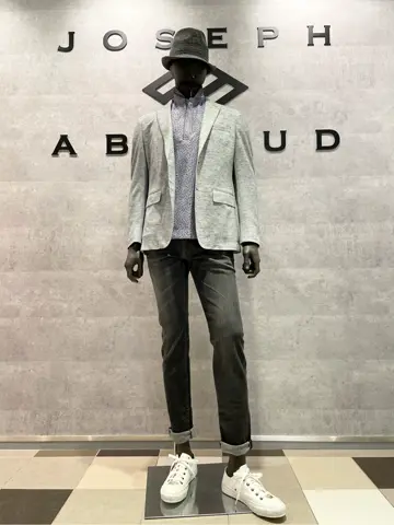 JOSEPH ABBOUD 東　 コーディネート画像