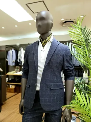 JOSEPH ABBOUD 中西 コーディネート画像