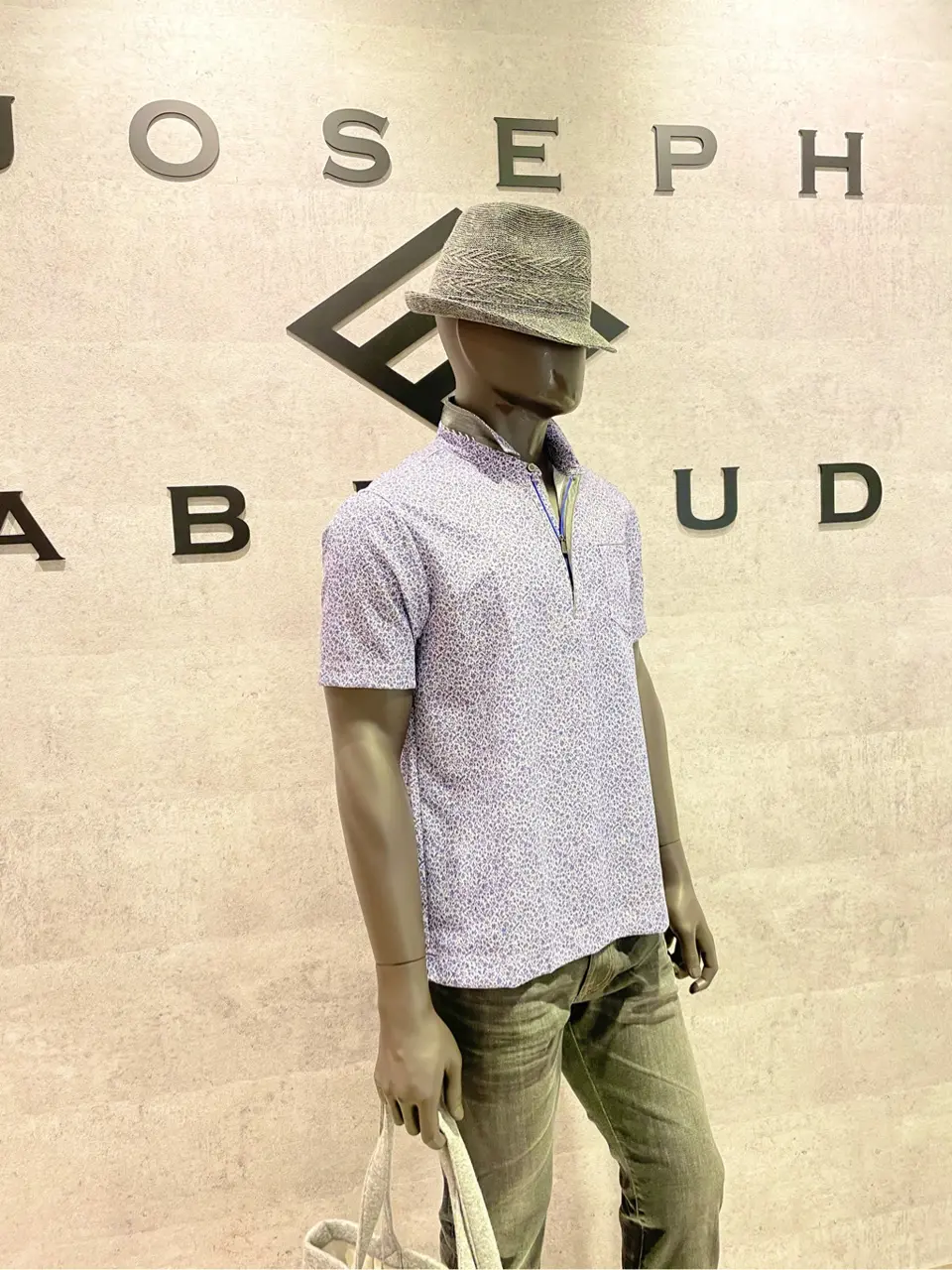 JOSEPH ABBOUD 東　 コーディネート画像