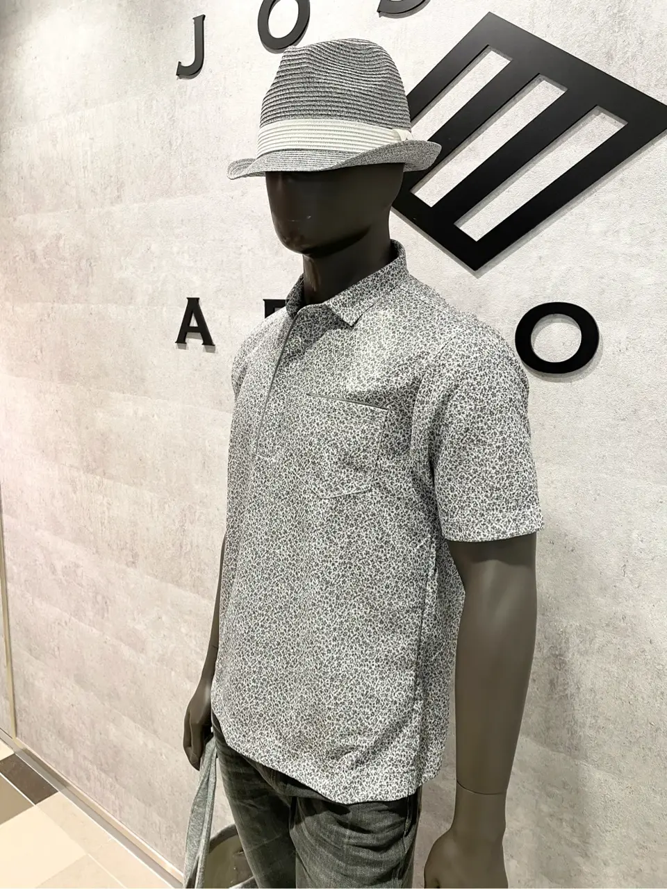 JOSEPH ABBOUD 東　 コーディネート画像