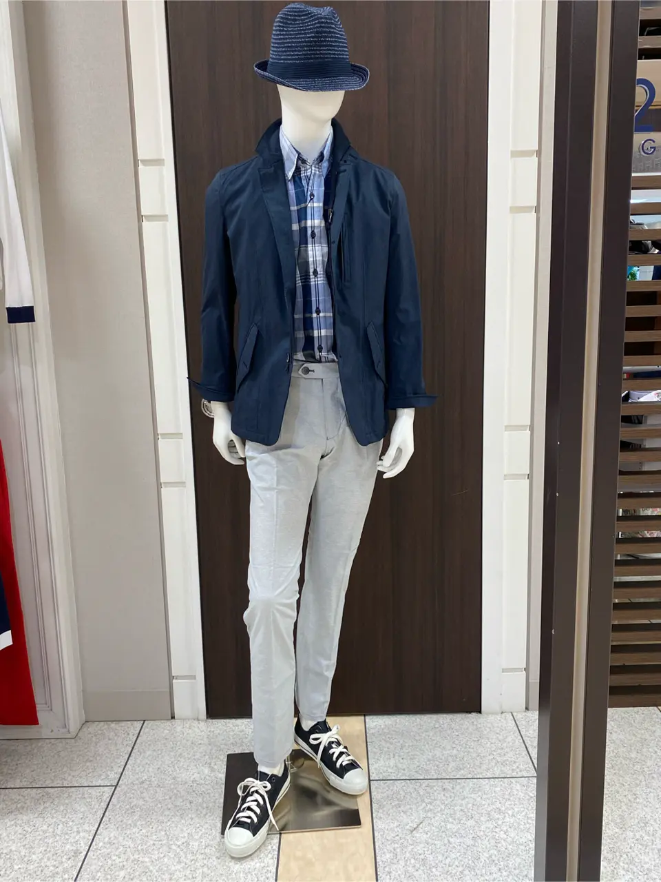 JOSEPH ABBOUD 松山 コーディネート画像