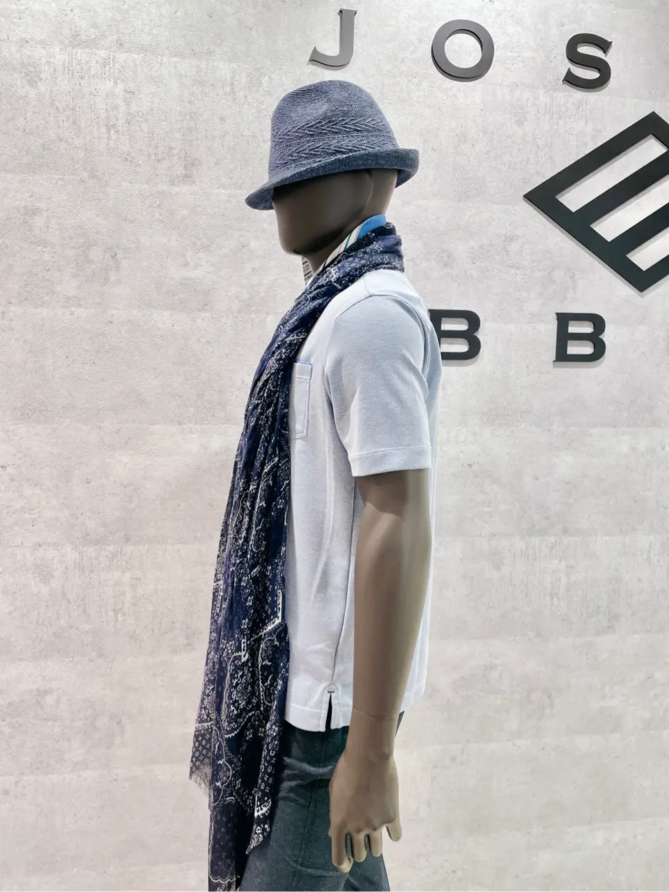 JOSEPH ABBOUD 二澤 コーディネート画像