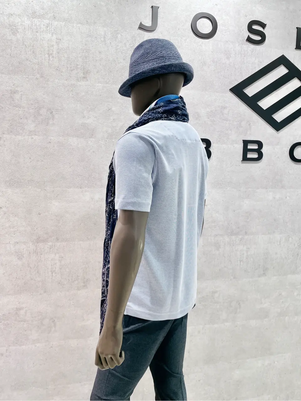 JOSEPH ABBOUD 二澤 コーディネート画像