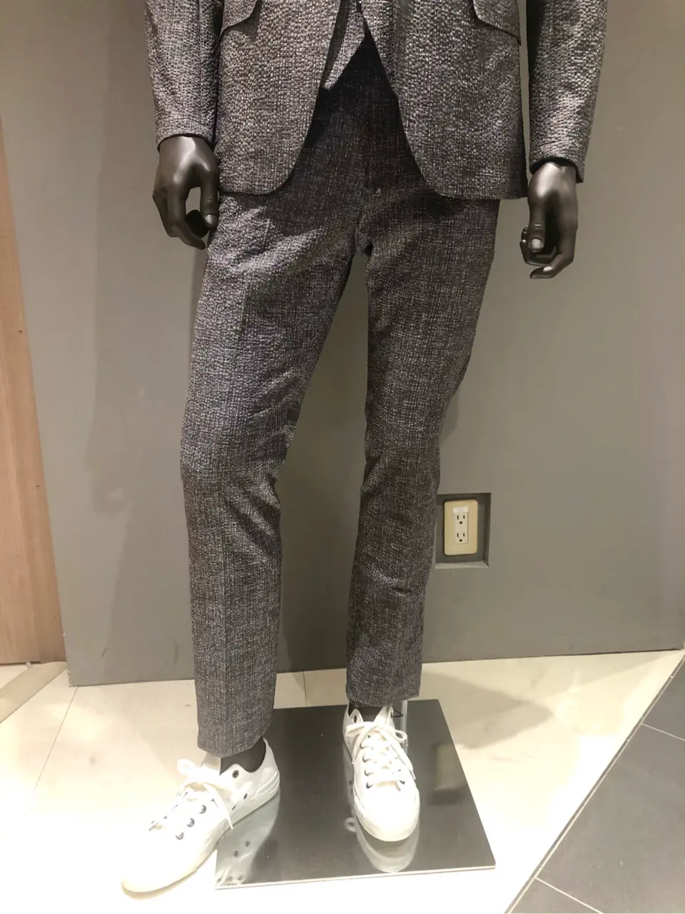 JOSEPH ABBOUD 川田 コーディネート画像