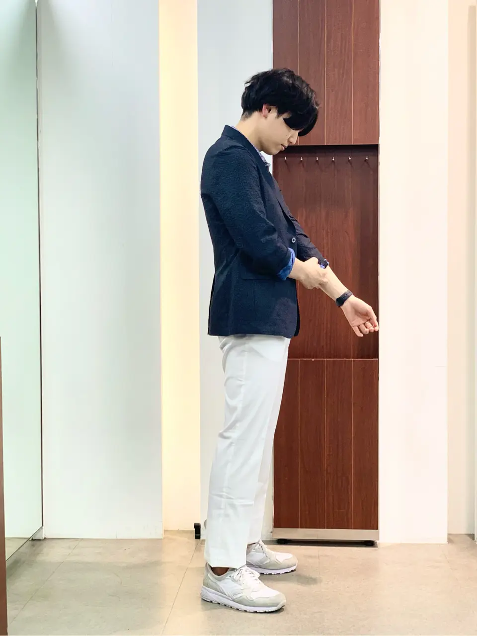 JOSEPH ABBOUD 板屋 コーディネート画像