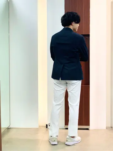 JOSEPH ABBOUD 板屋 コーディネート画像