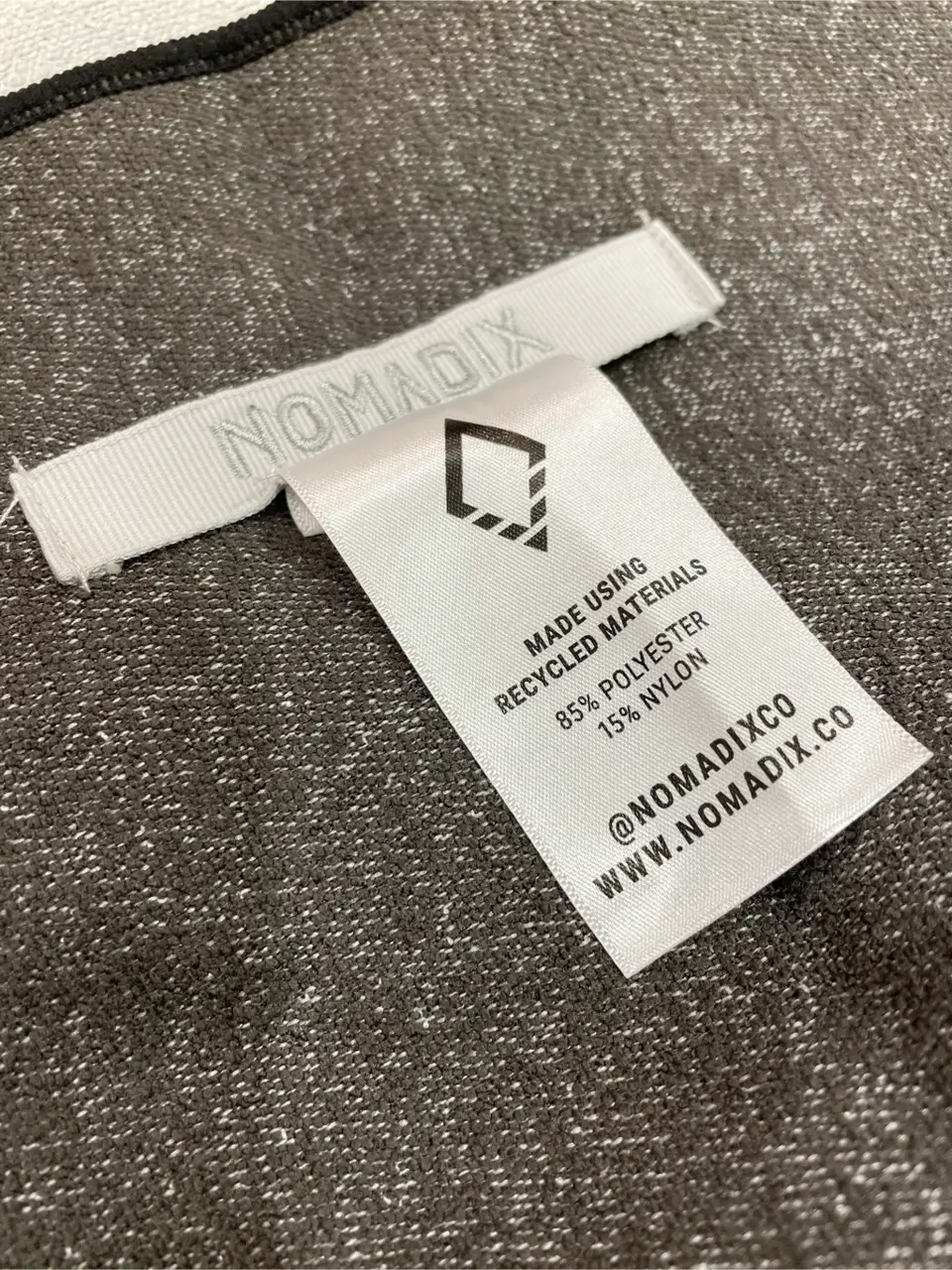 JOSEPH ABBOUD 東　 コーディネート画像