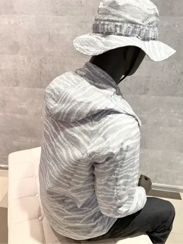 JOSEPH ABBOUD 東　 コーディネート画像