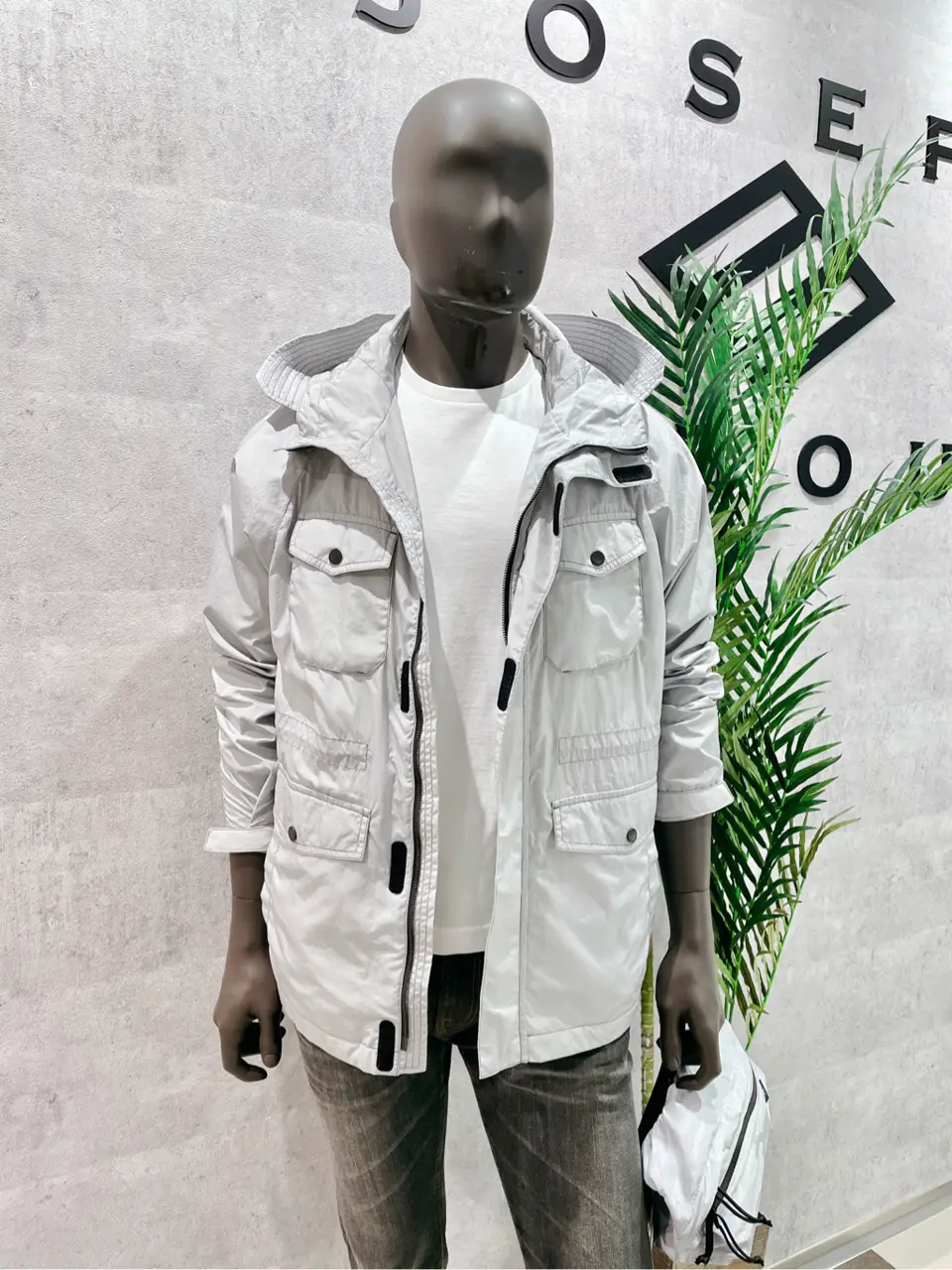 JOSEPH ABBOUD 二澤 コーディネート画像