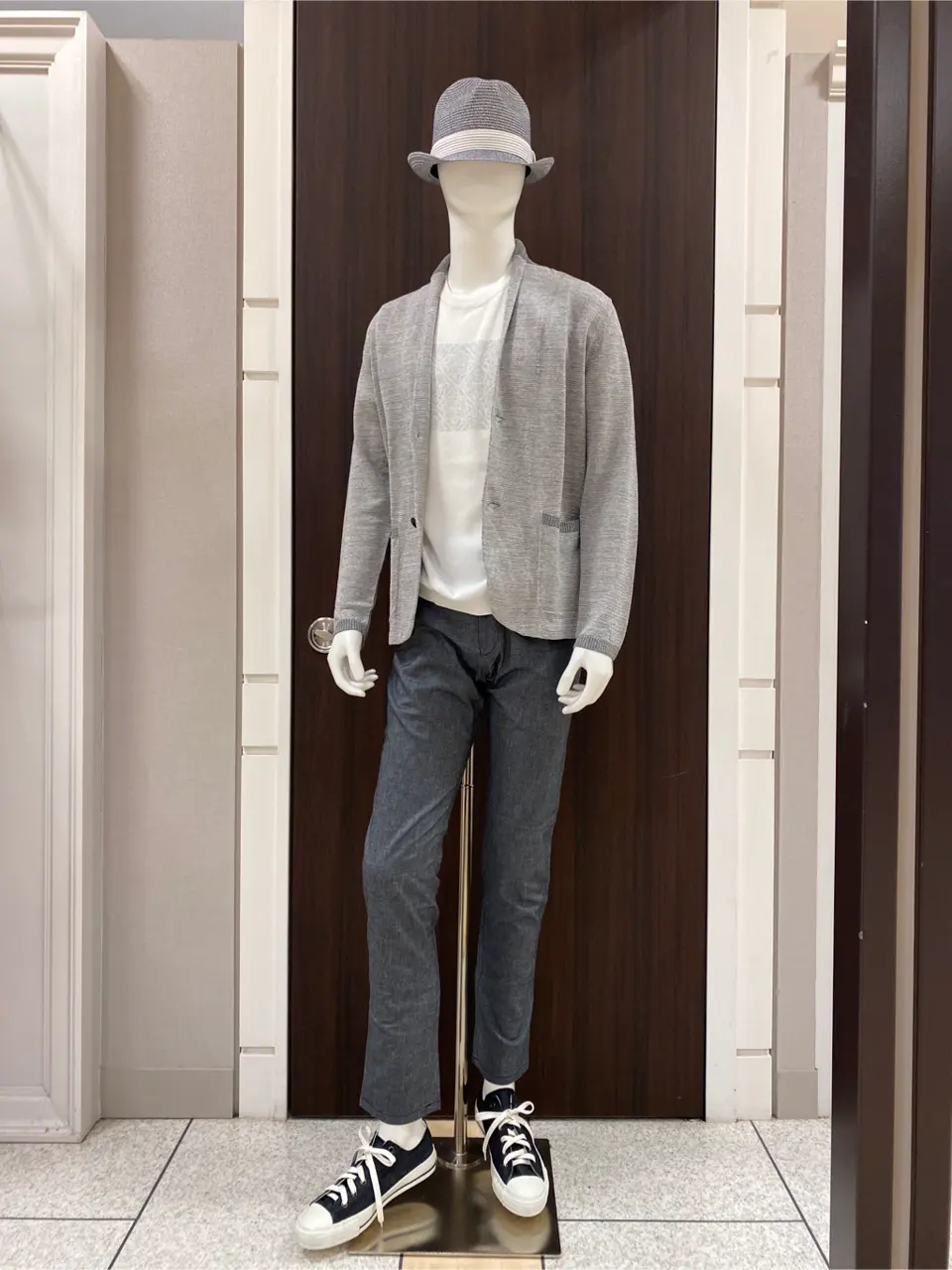 JOSEPH ABBOUD 松山 コーディネート画像