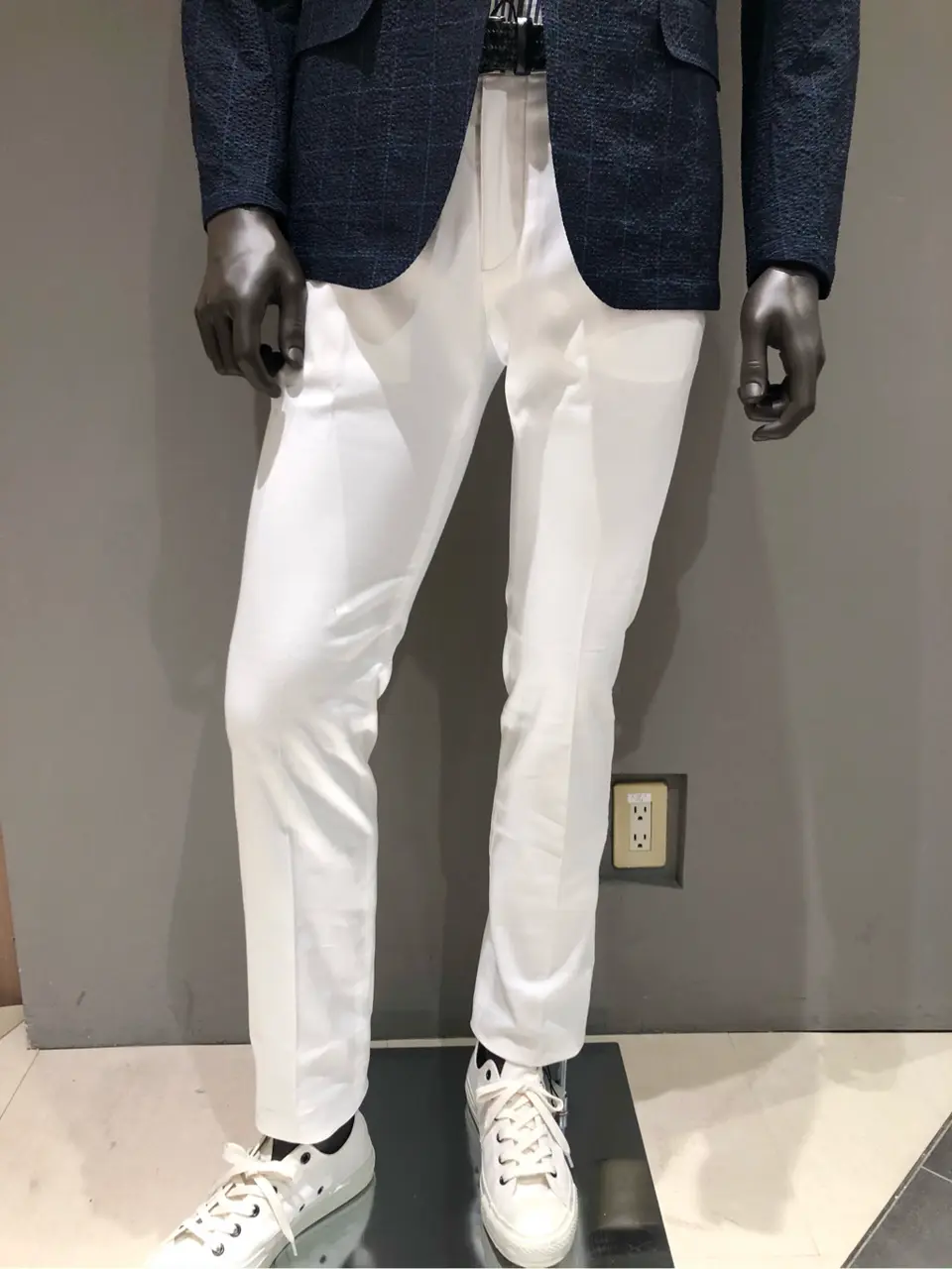 JOSEPH ABBOUD 川田 コーディネート画像