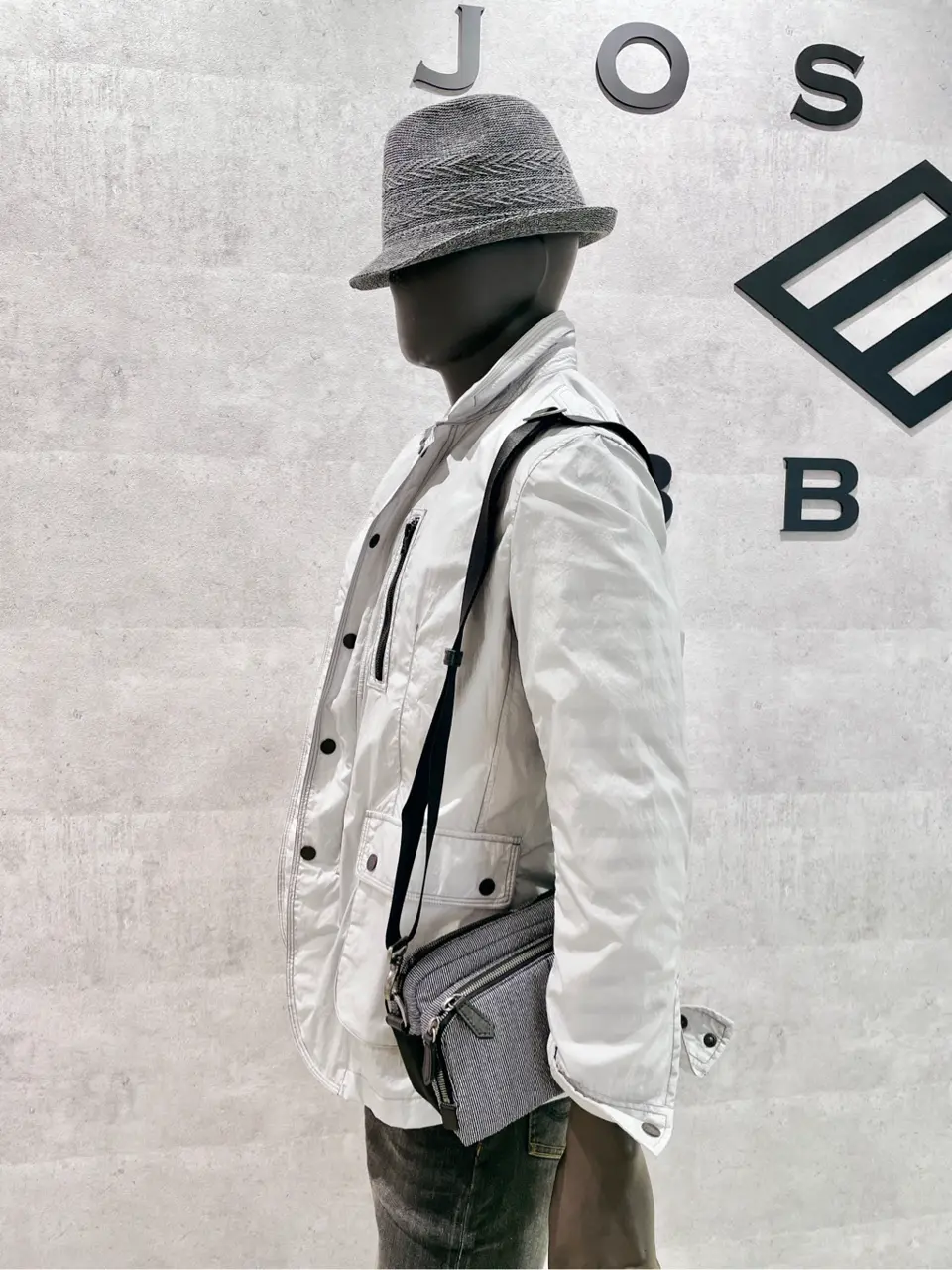 JOSEPH ABBOUD 二澤 コーディネート画像