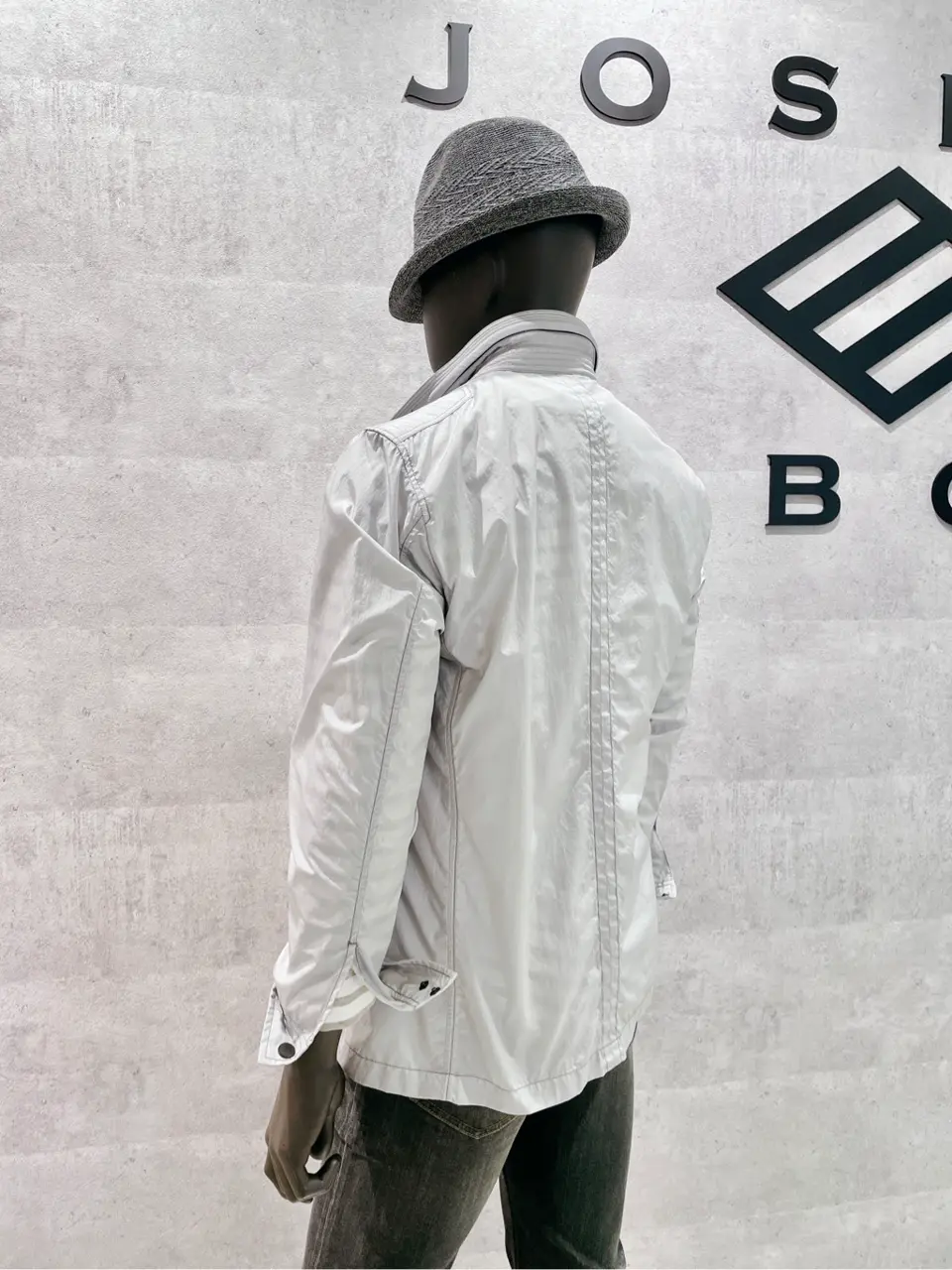 JOSEPH ABBOUD 二澤 コーディネート画像