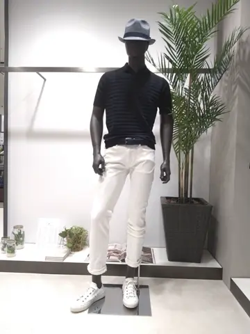 JOSEPH ABBOUD 重留 コーディネート画像