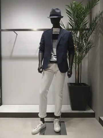 JOSEPH ABBOUD 重留 コーディネート画像