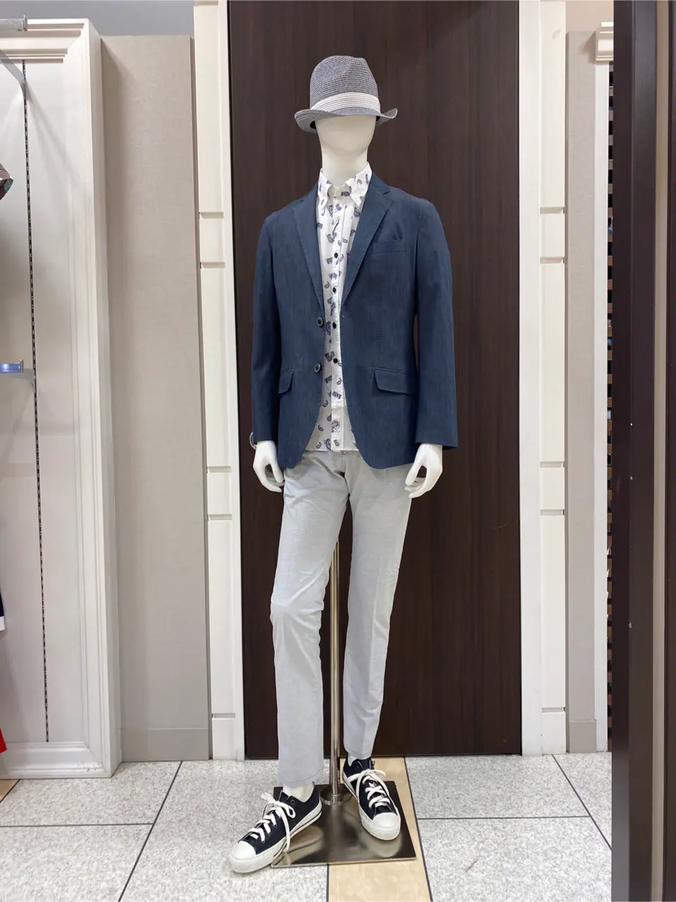 JOSEPH ABBOUD 松山 コーディネート画像