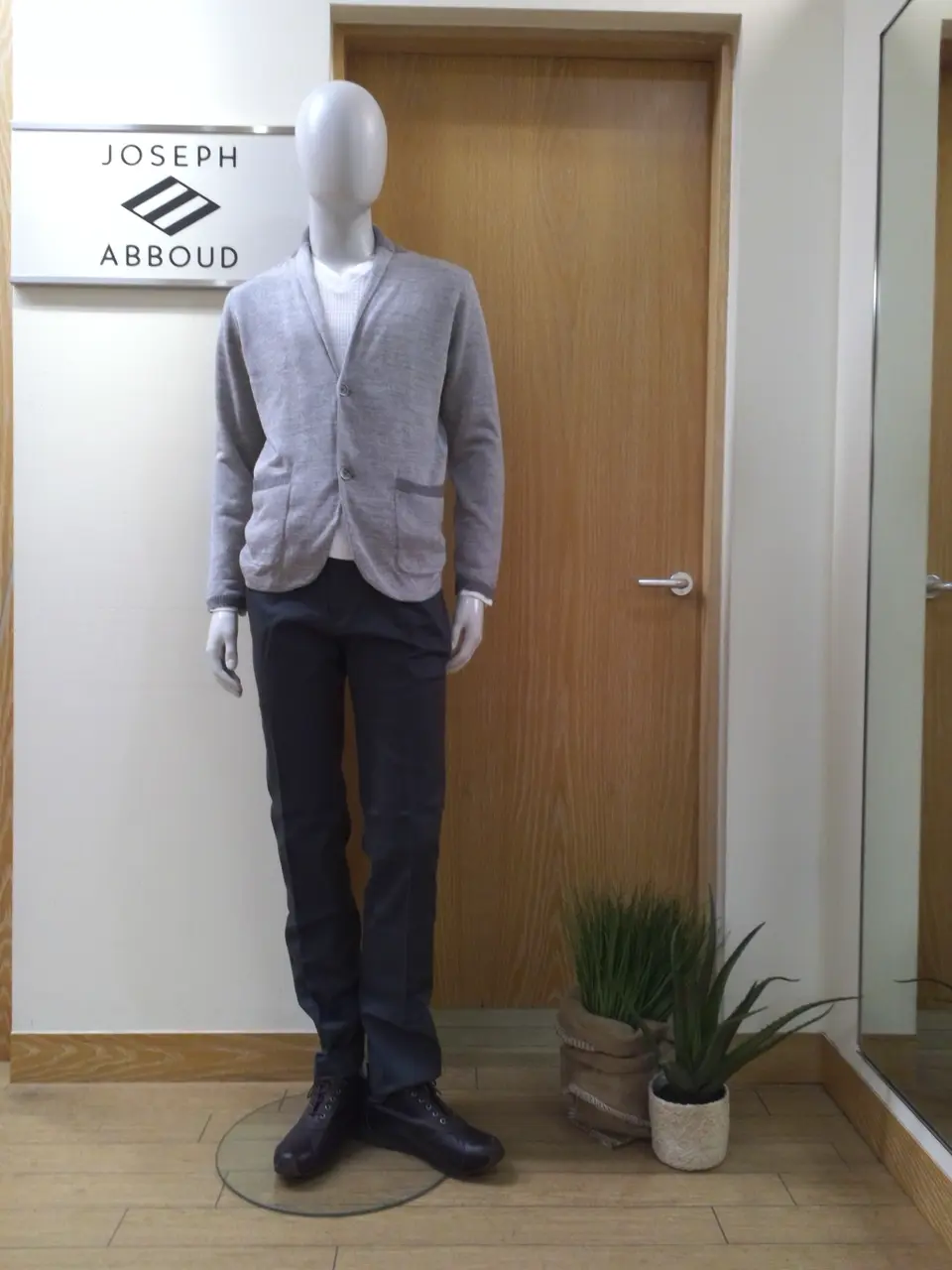  平林 コーディネート画像