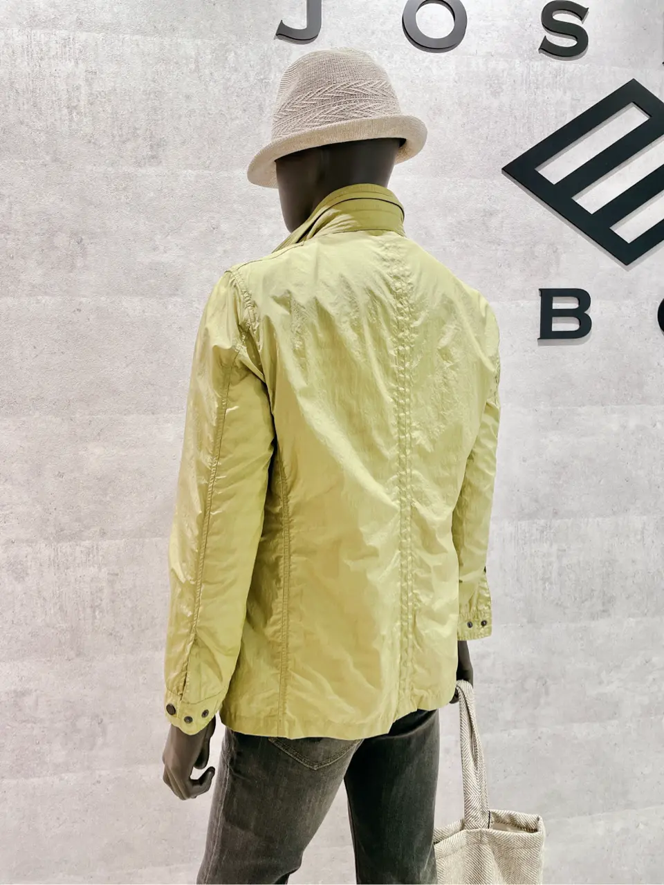 JOSEPH ABBOUD 二澤 コーディネート画像