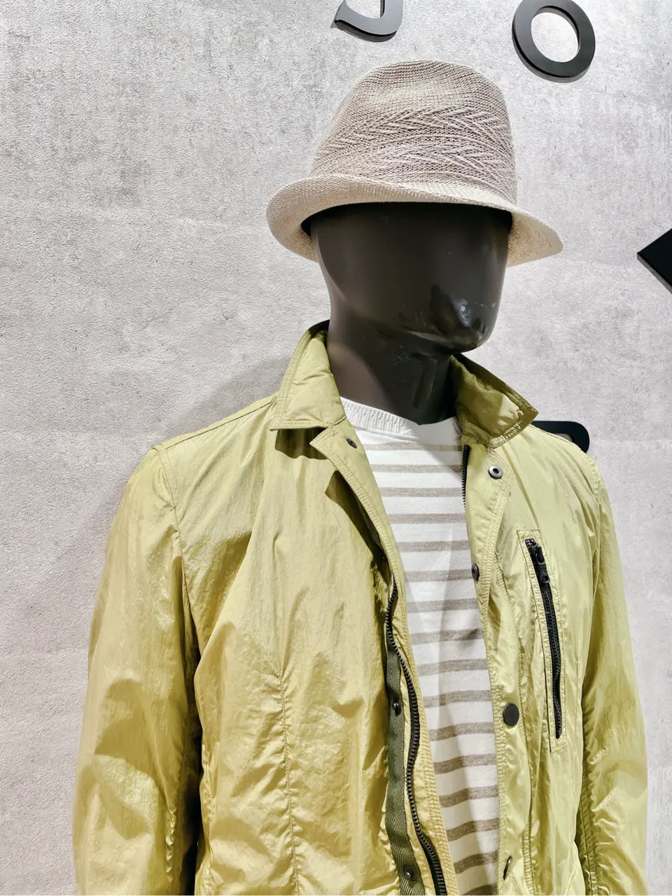 JOSEPH ABBOUD 二澤 コーディネート画像