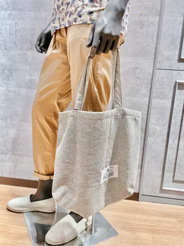 JOSEPH ABBOUD 二澤 コーディネート画像