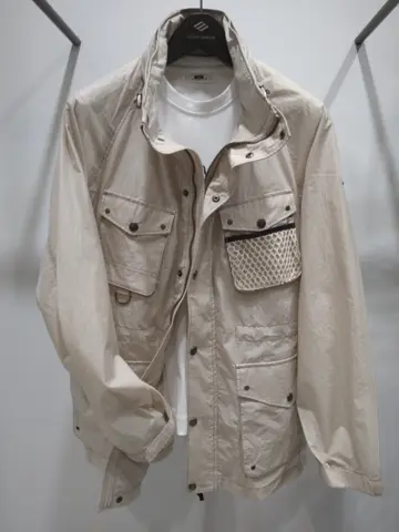 JOSEPH ABBOUD 重留 コーディネート画像