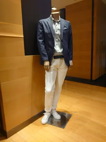 JOSEPH ABBOUD 三宅 コーディネート画像