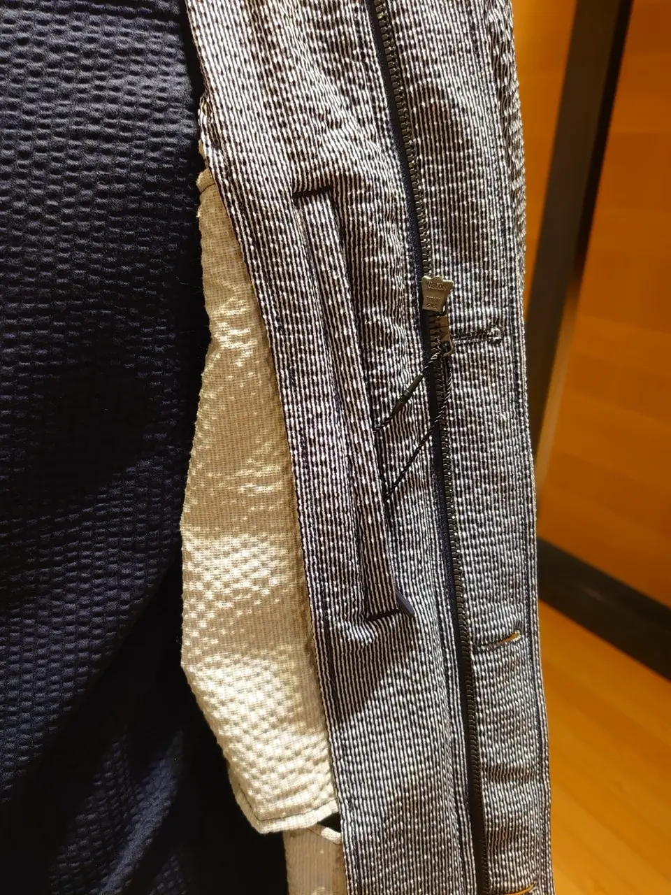 JOSEPH ABBOUD 三宅 コーディネート画像