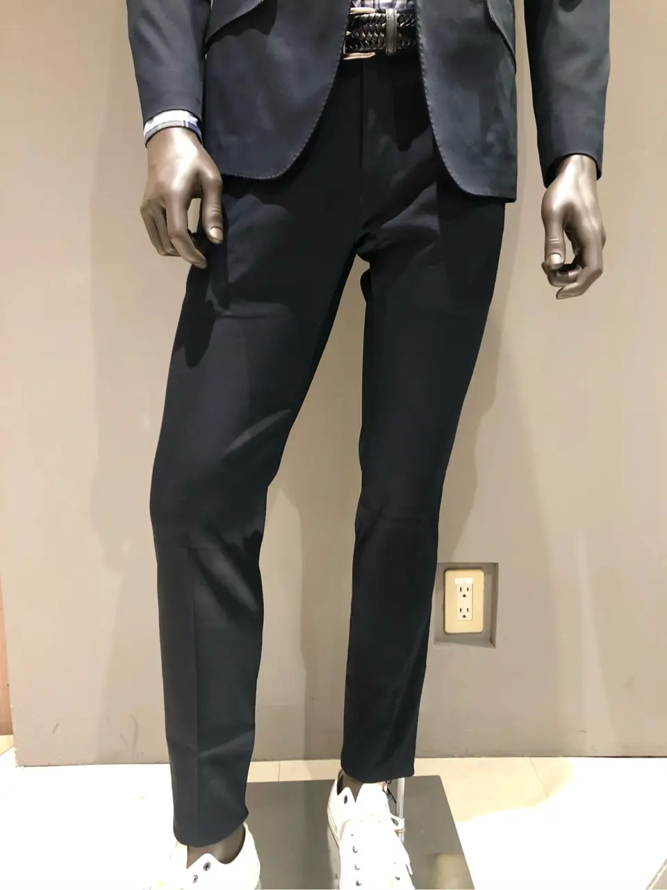 JOSEPH ABBOUD 川田 コーディネート画像