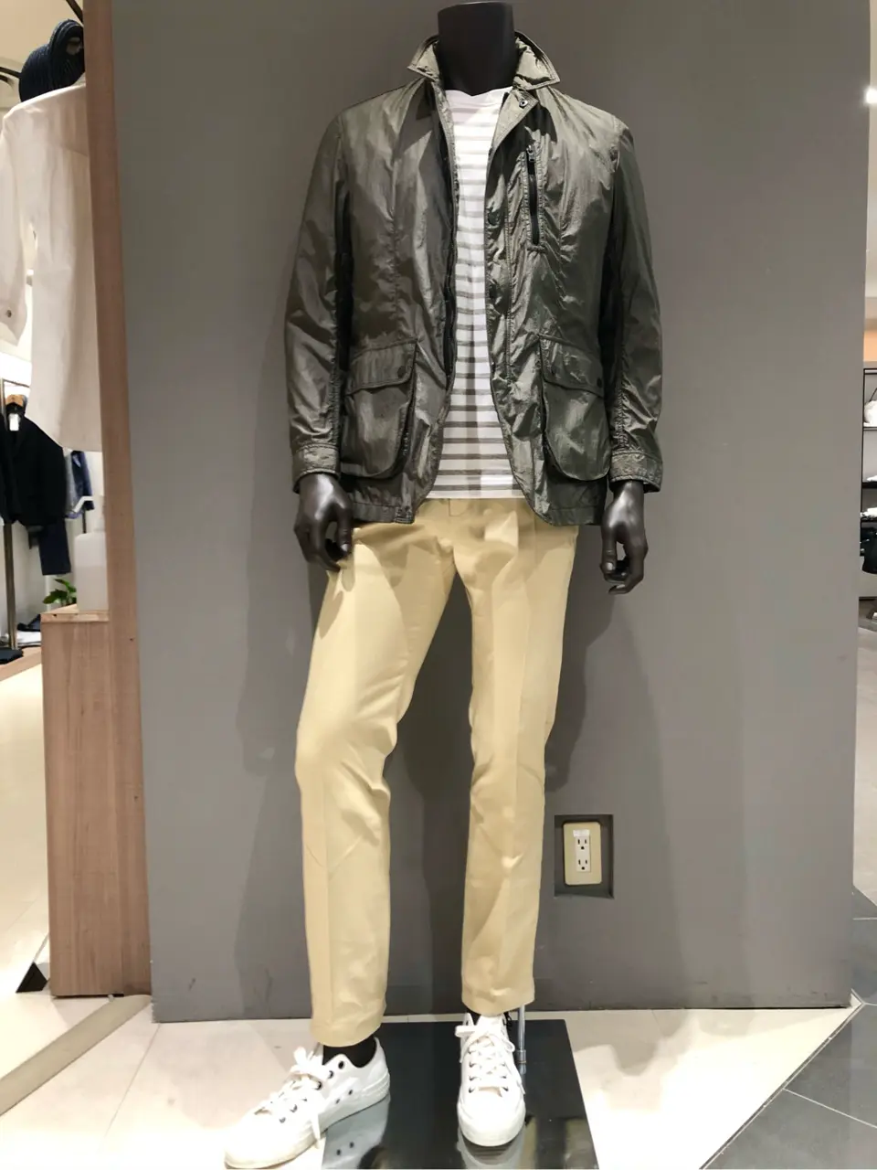 JOSEPH ABBOUD 川田 コーディネート画像