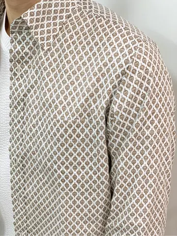 JOSEPH ABBOUD 板屋 コーディネート画像