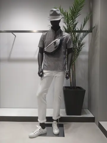 JOSEPH ABBOUD 重留 コーディネート画像