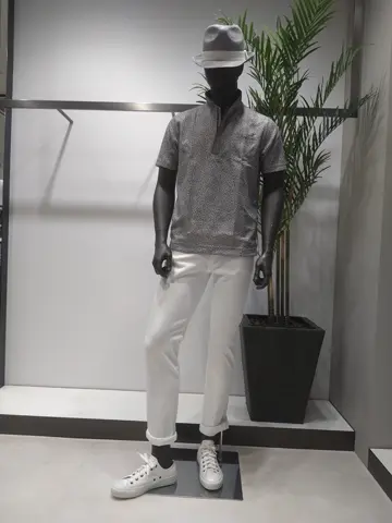 JOSEPH ABBOUD 重留 コーディネート画像