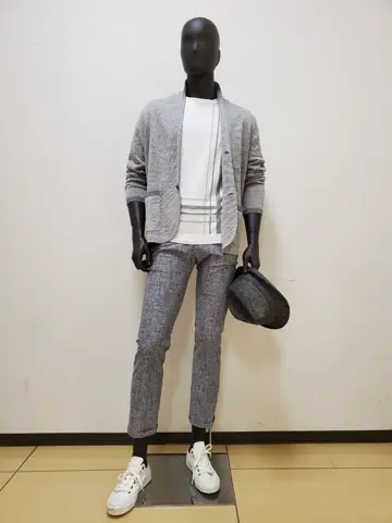 JOSEPH ABBOUD 亀井 コーディネート画像