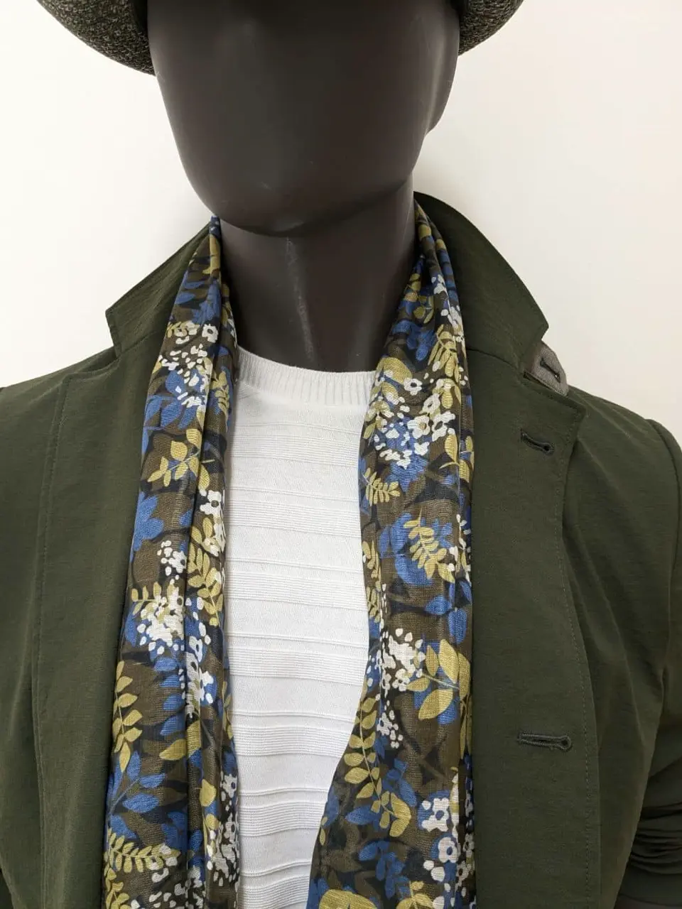 JOSEPH ABBOUD 大久 コーディネート画像