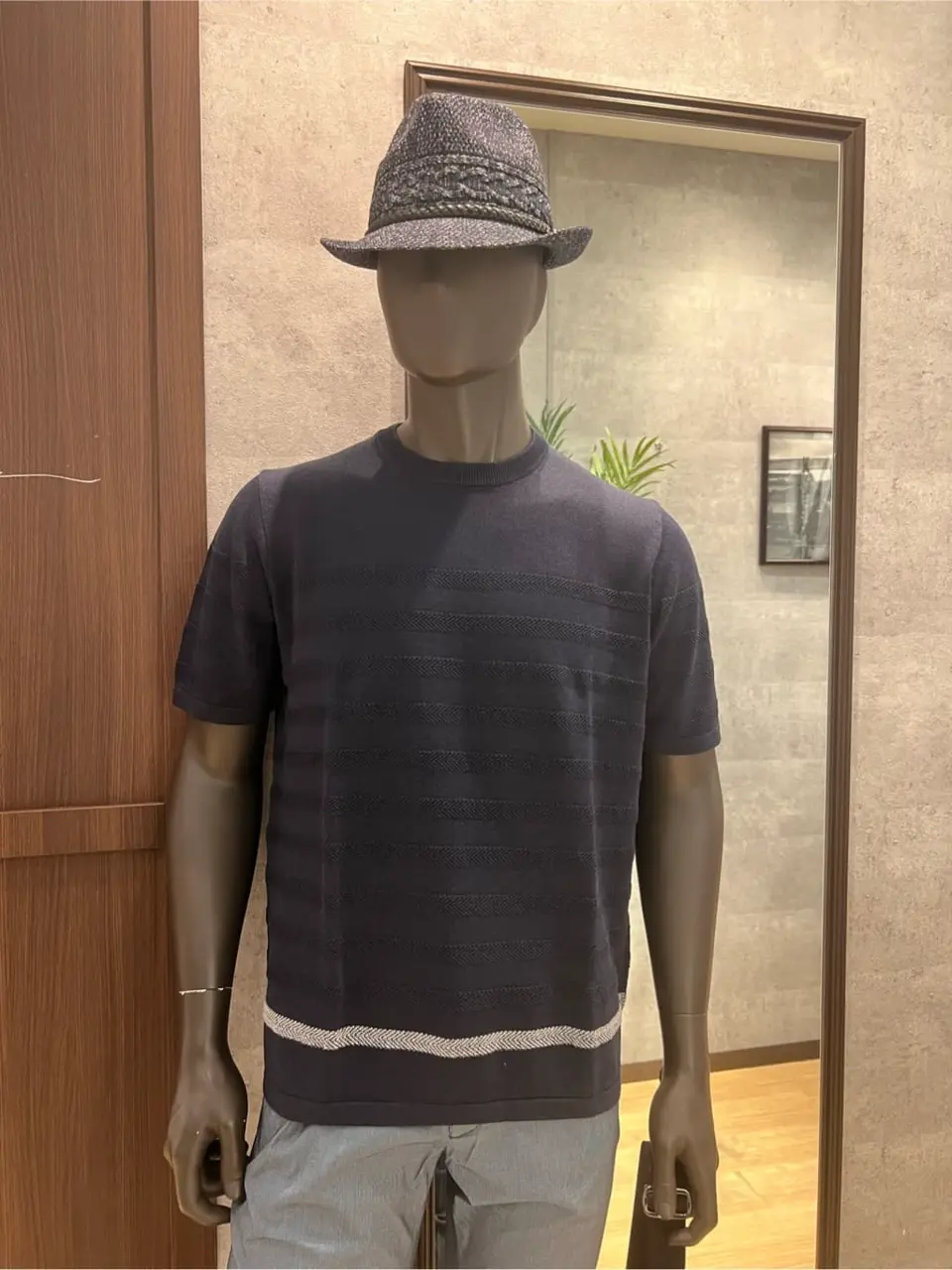 JOSEPH ABBOUD 上條 コーディネート画像