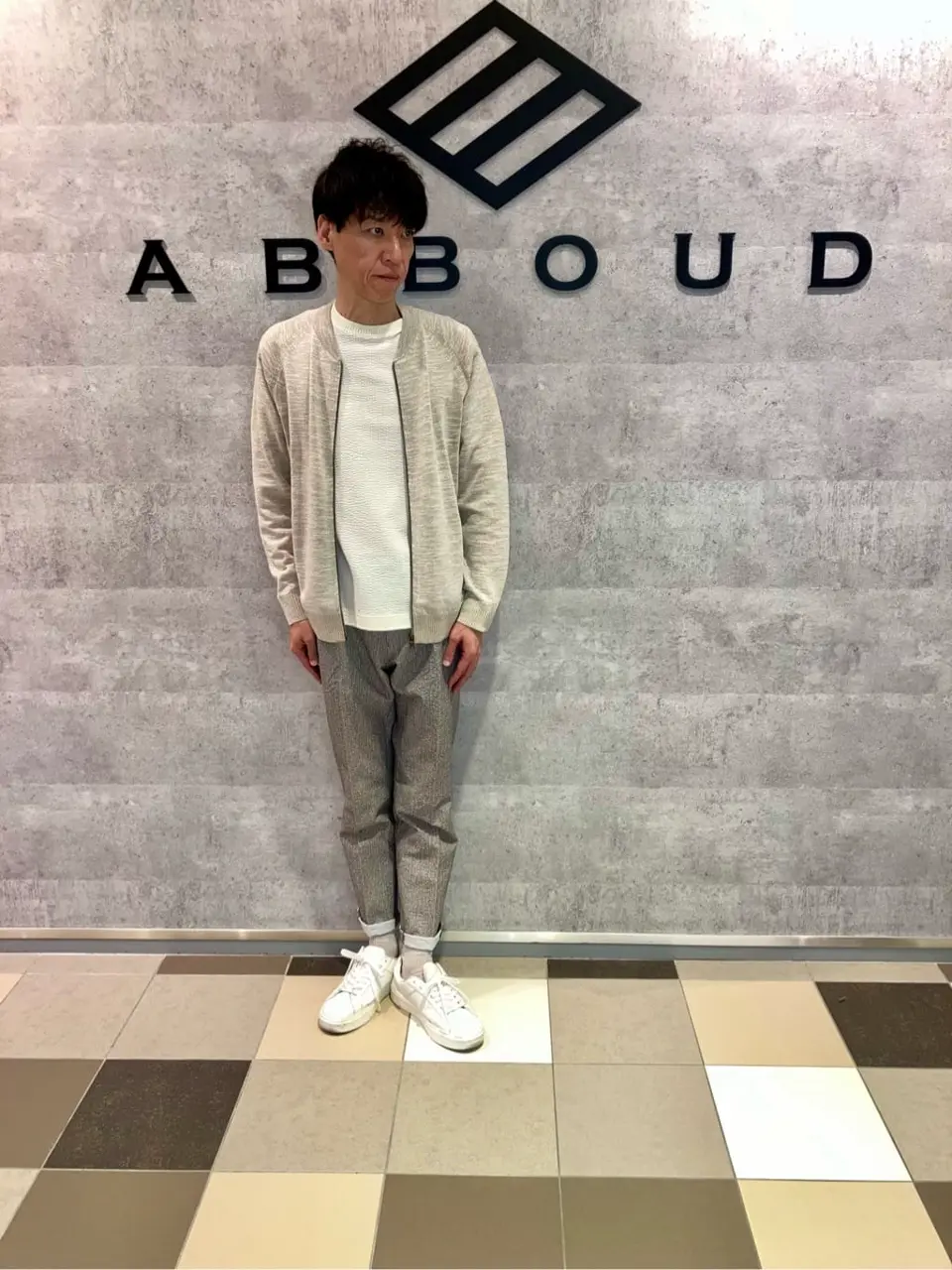 JOSEPH ABBOUD 足立 コーディネート画像