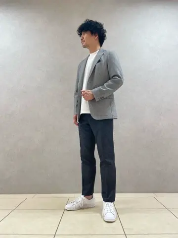 JOSEPH ABBOUD 植岡 コーディネート画像