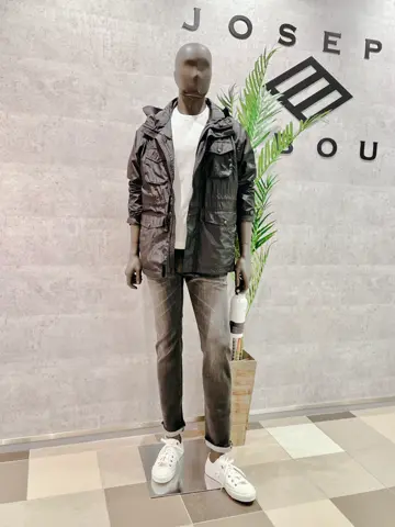 JOSEPH ABBOUD 二澤 コーディネート画像