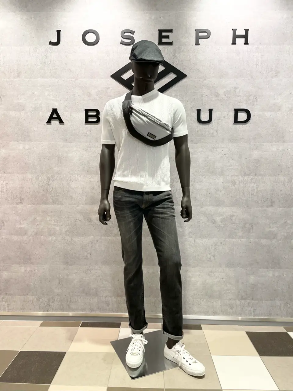  東　 コーディネート画像