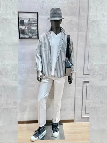 JOSEPH ABBOUD 二澤 コーディネート画像