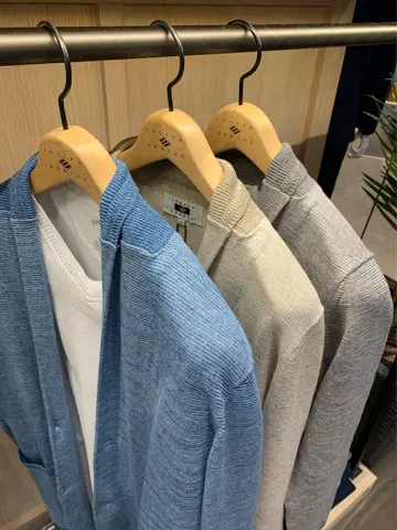 JOSEPH ABBOUD 秦 コーディネート画像