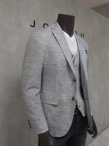 JOSEPH ABBOUD 石川 コーディネート画像
